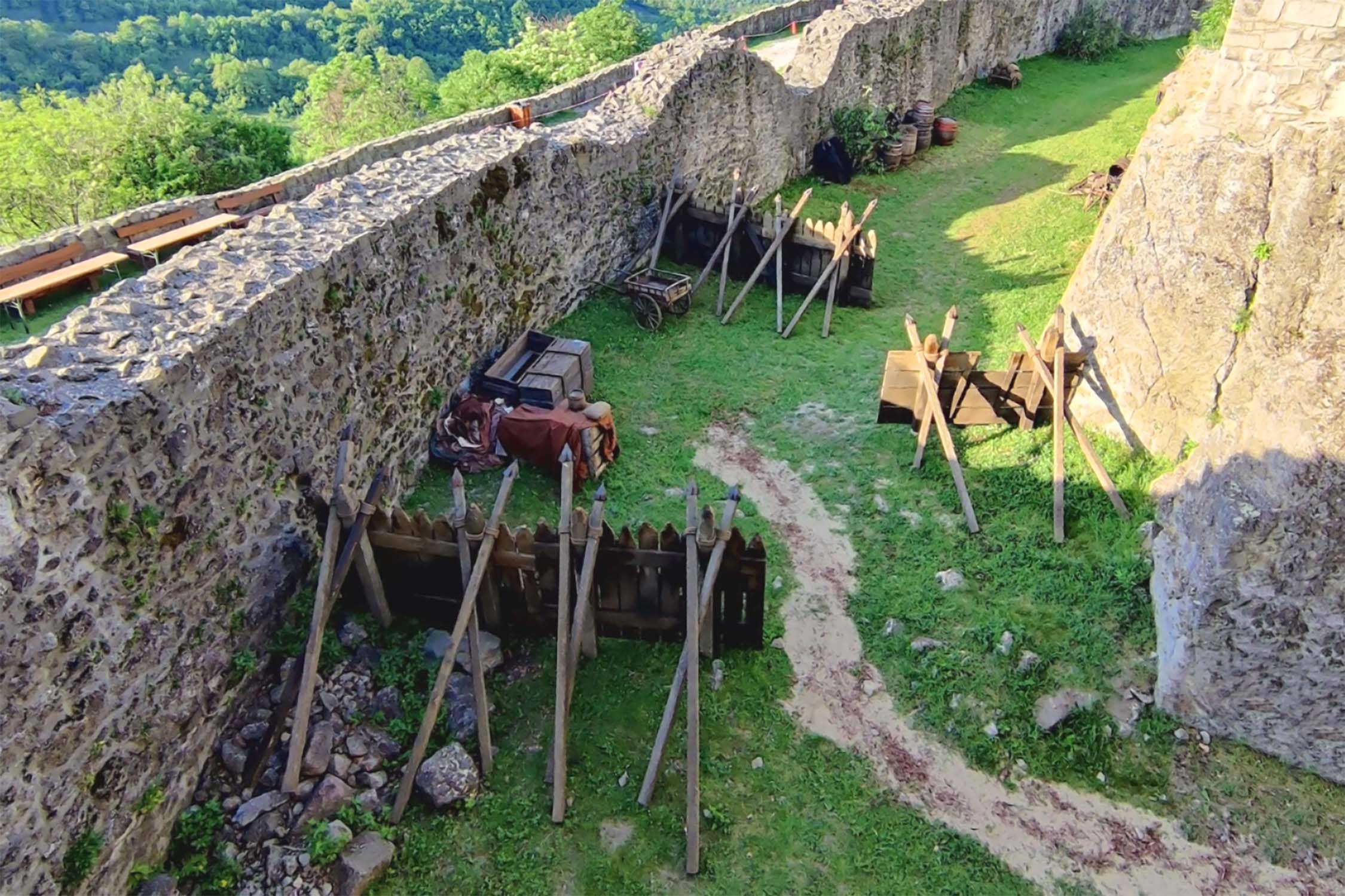 01a5 Zvedya Fortifications 1
