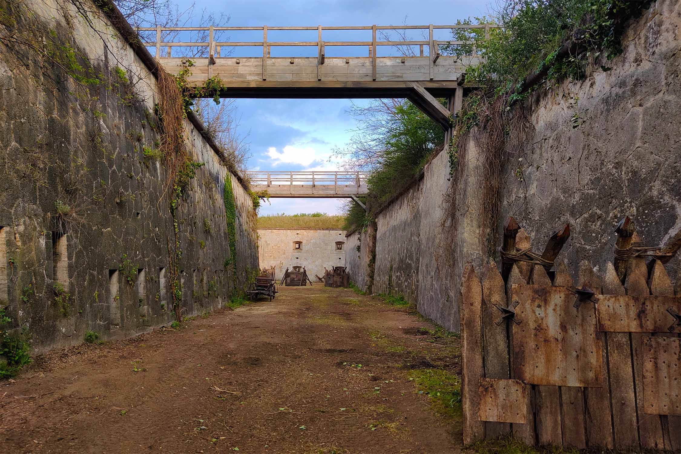 02a7 Zvedya Fortifications 2