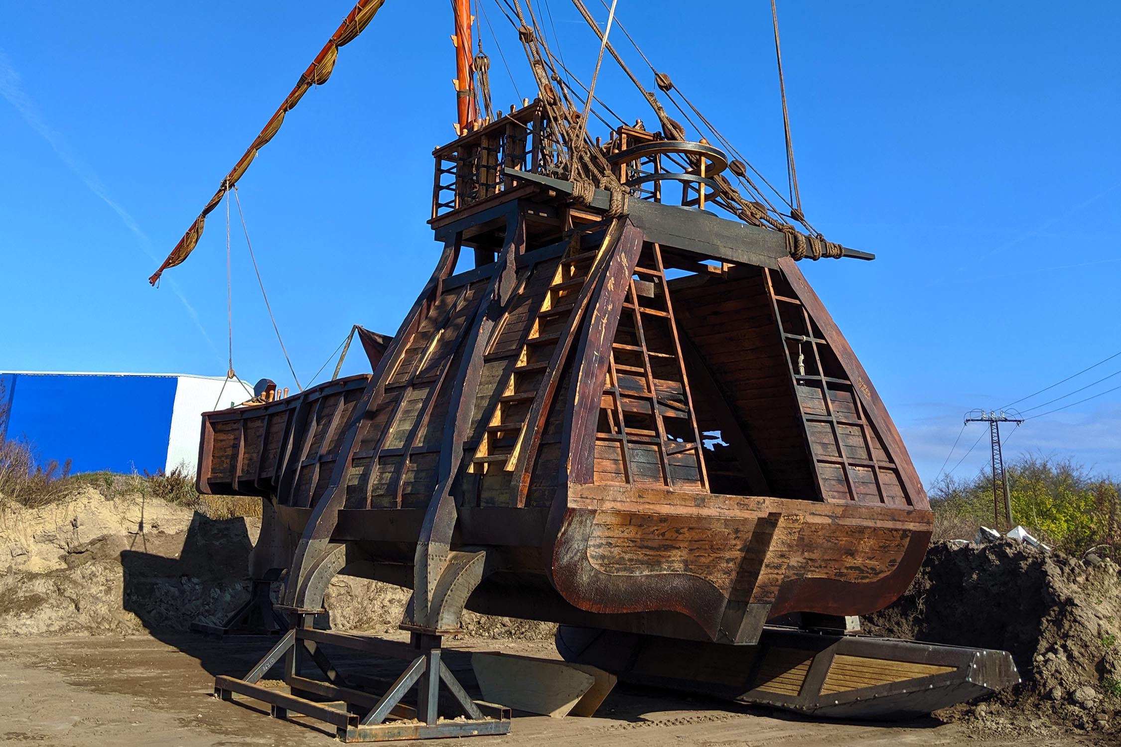 02a6 Skiffs