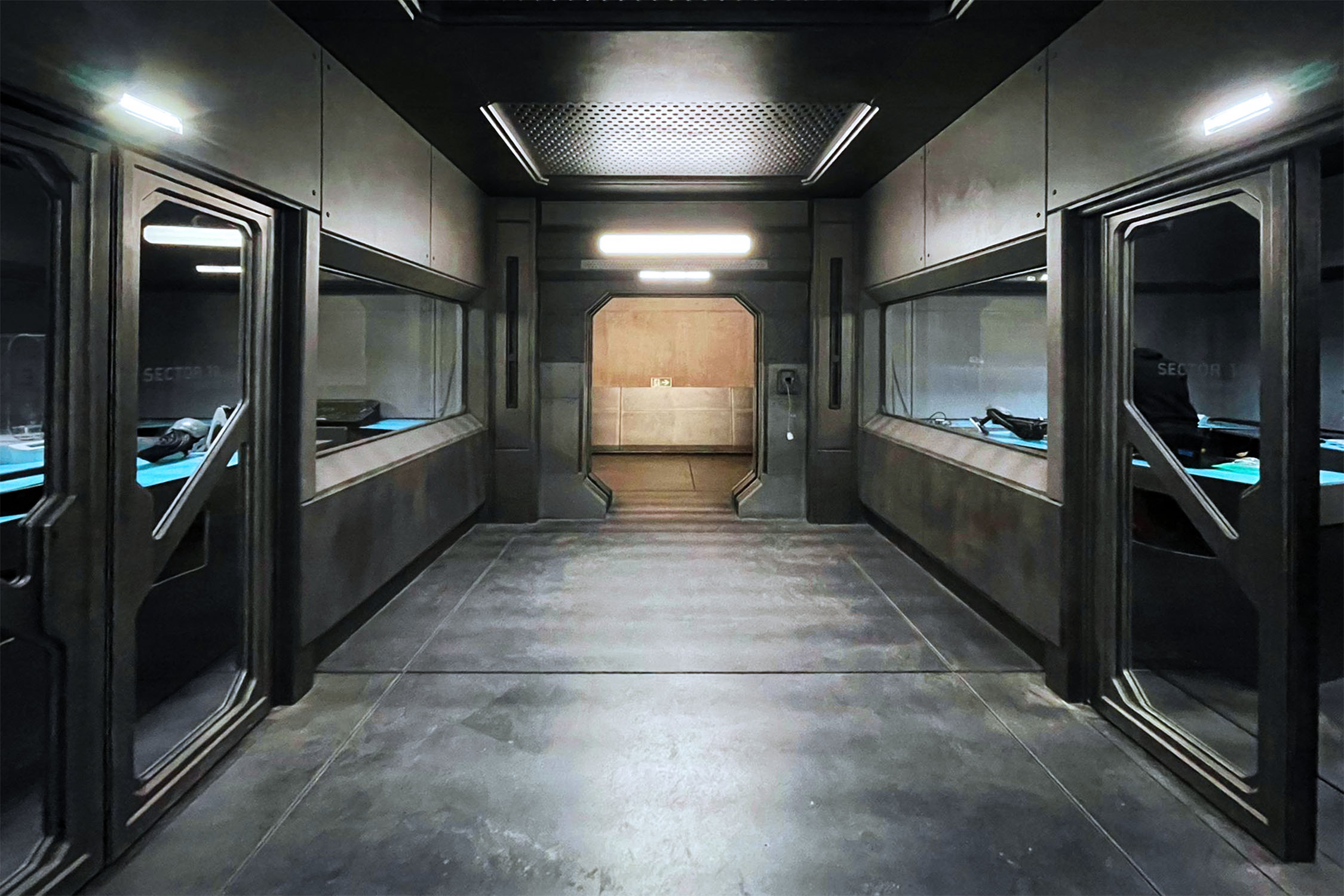 04a3 Camp Currahee - Double Doors